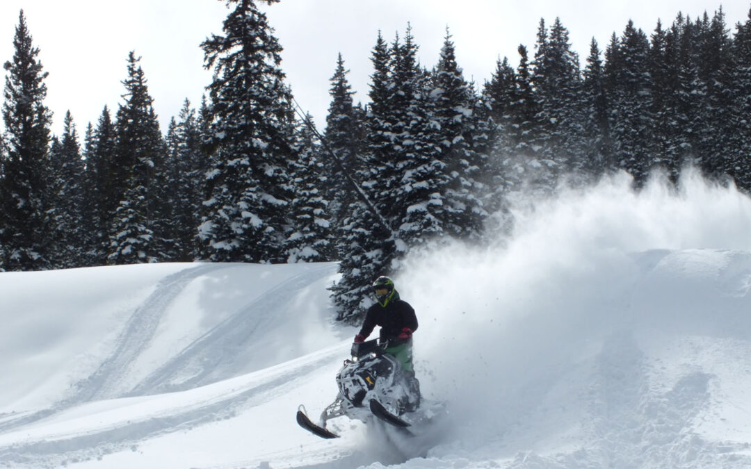 Best Snowmobiling in Colorado – Top Destinations